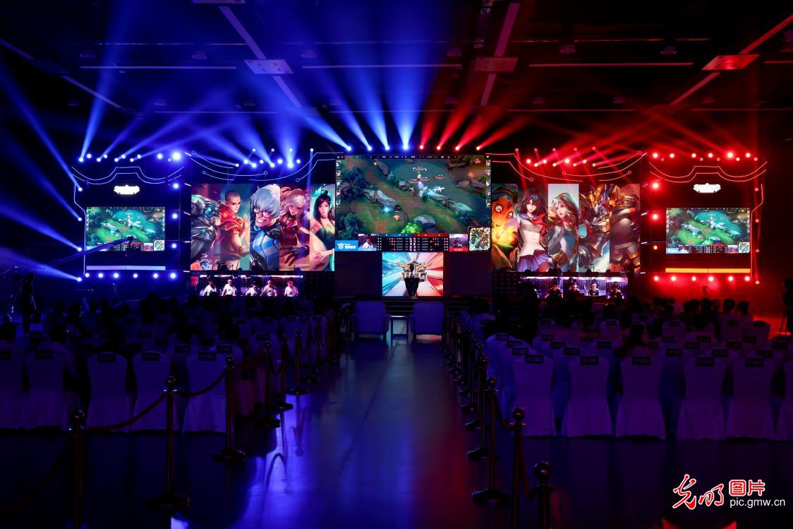 联盟辗转多 联盟辗转多